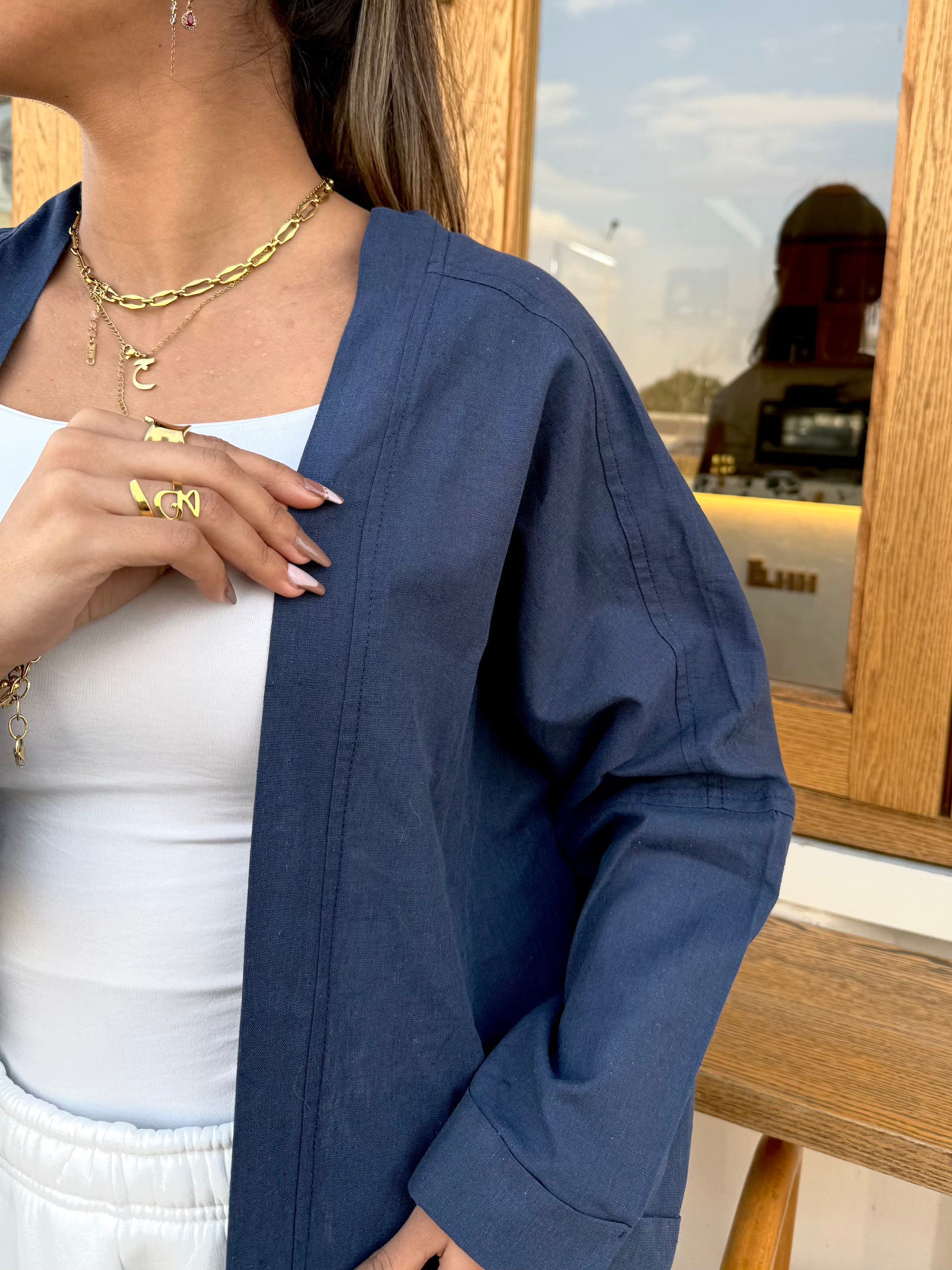 Image of Short Kimono – Lightweight Layer for Any Outfit